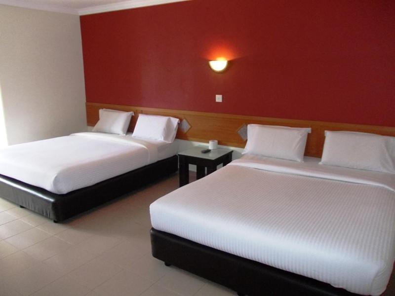 Lotus Hotel Johor Bahru Bagian luar foto